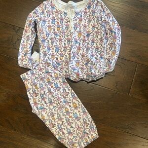 Playful Cartoon Animal Pajama Set in Pastel Colors